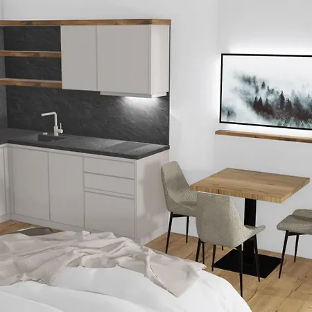 Kristall Hotel 3*