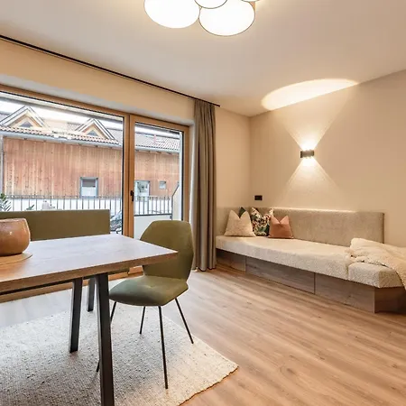 Kristall 3* 施图拜河谷新施蒂夫特