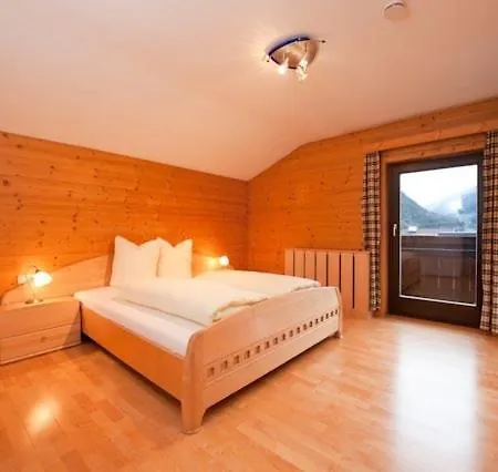 Hotel Kristall 3*