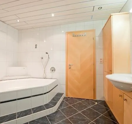Hotel Kristall