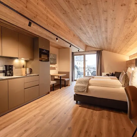 Hotel Kristall Neustift im Stubaital